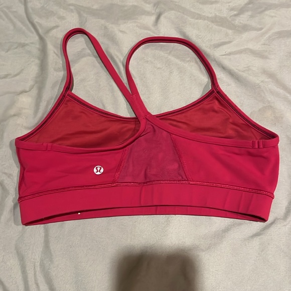 [lululemon] Flow Y Bra - True Red - 8 - Picture 2 of 3
